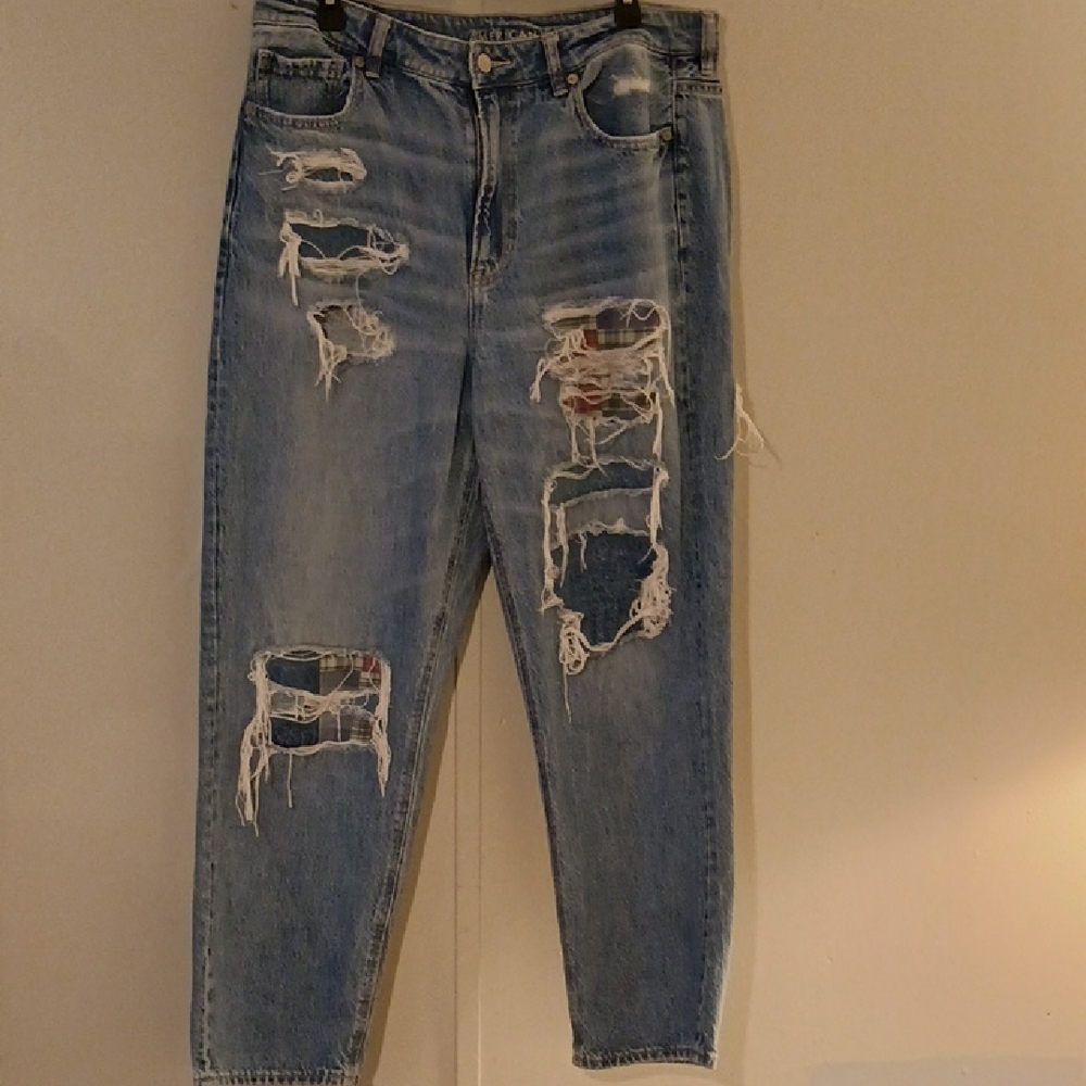 American Eagle Outfitters Light Blue Denim Jeans